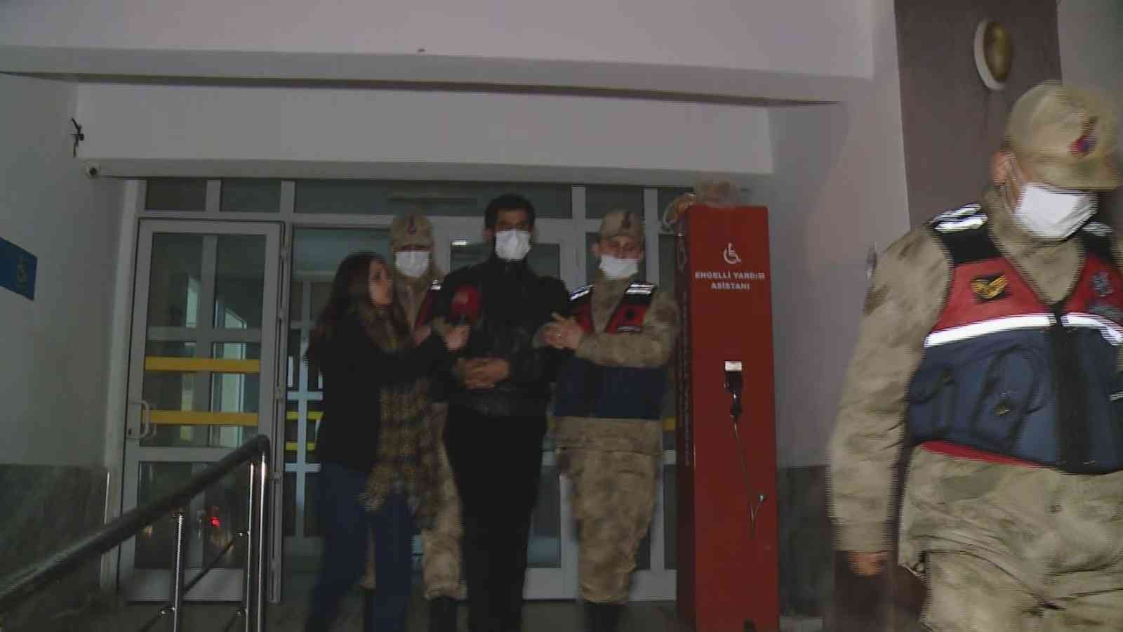 Sır cinayet 5 yıl sonra çözüldü Semira Arslan soruşturmasında iki amca ’cinayet’, dini nikahlı eşi İ.D. ve yasak aşk yaşadığı öne sürülen S.Ç. ise ’çocuğun nitelikli cinsel ...