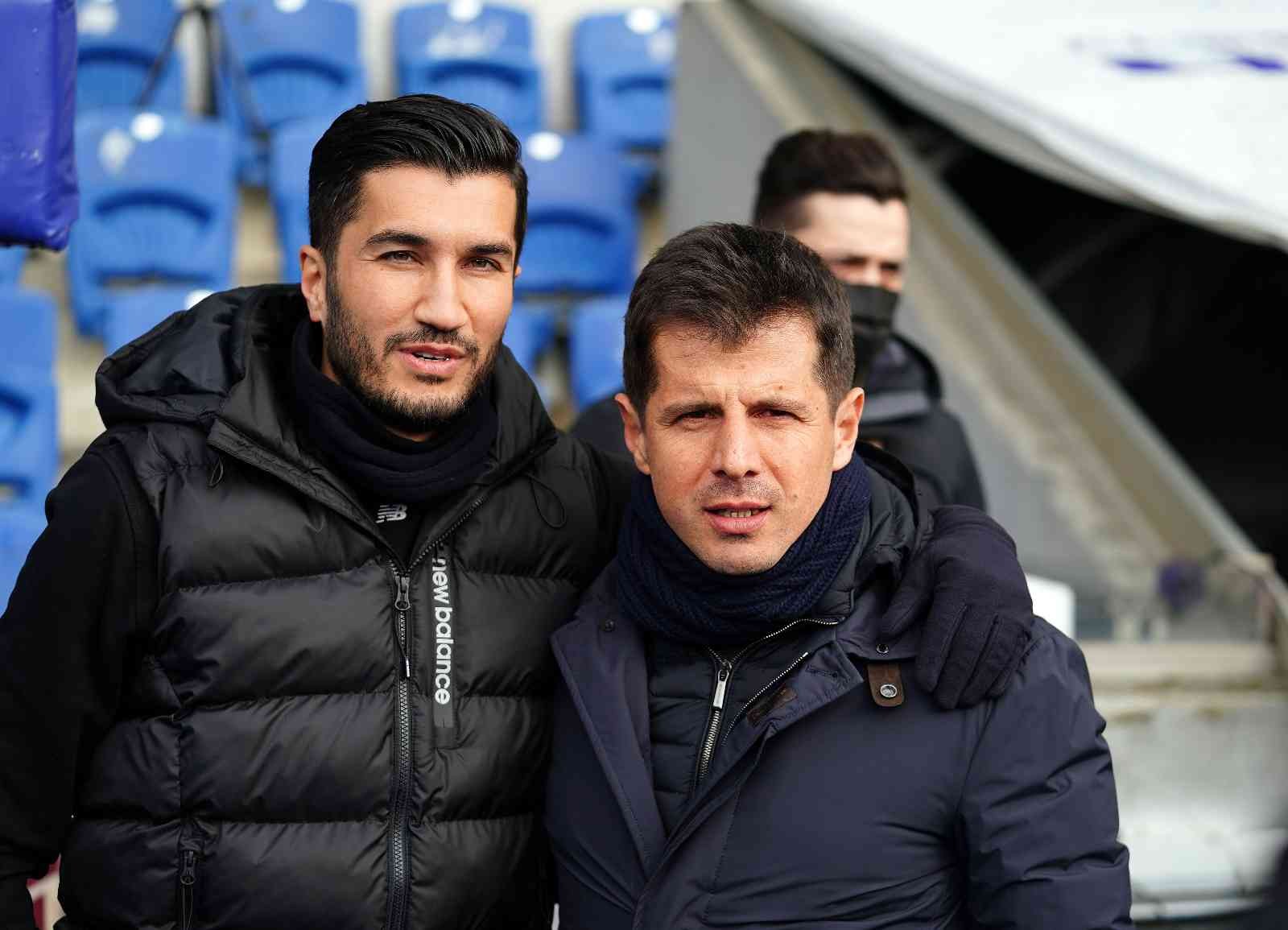 Spor Toto Süper Lig’in 29. haftasında Medipol Başakşehir, Antalyaspor’u ağırlıyor. Mücadelenin ilk yarısı Antalyaspor’un 1-0 üstünlüğü ile ...