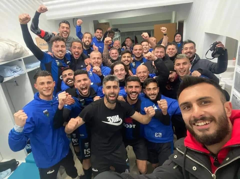 TECO Karacabey Belediyespor seriyi sürdürmek istiyor TECO Karacabey Belediyespor Yönetim Kurulu Başkanvekili Davut Zirek, 2. Lig Beyaz Grup’ta Cumartesi günü Tarsus İdman Yurdu ile deplasmanda ...