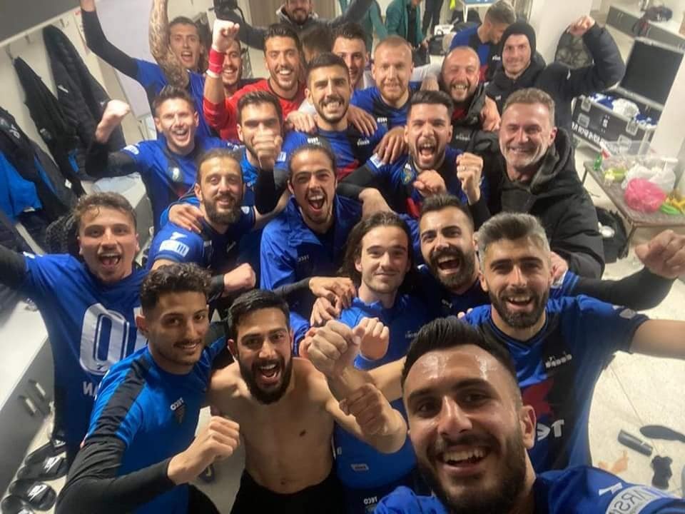 TECO Karacabey Belediyespor’da birlik zamanı 2. Lig Beyaz Grup’ta mücadele eden TECO Karacabey Belediyespor, çarşamba günü oynanacak karşılaşmada evinde Şanlıurfaspor’u konuk edecek. TECO ...