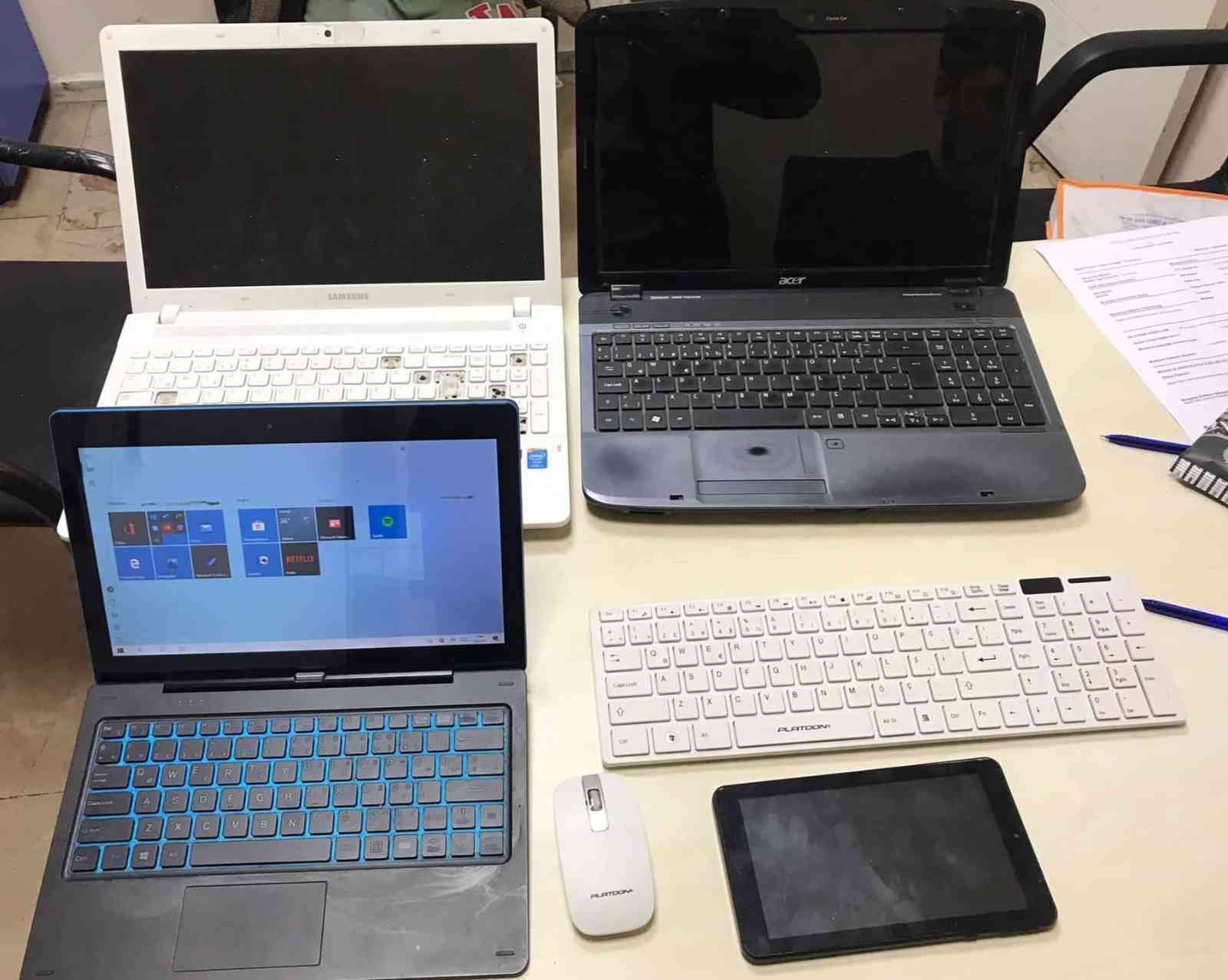 Tekirdağ il genelinde 138 kişi çeşitli suçlardan tutuklandı Tekirdağ il genelinde suçların önlenmesine yönelik yapılan operasyonlarda çeşitli suçlardan aranan 138 kişi tutuklandı. Tekirdağ il merkezi ve ...