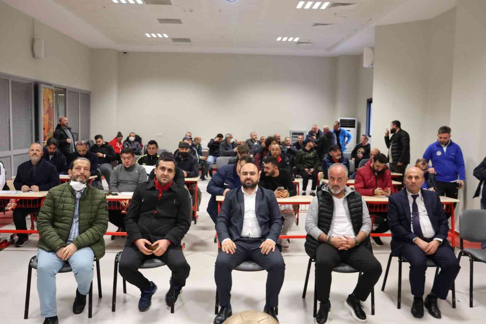 TİESF Futbol Süper Lig Play-Off müsabakaları başlıyor Türkiye İşitme Engelliler Spor Federasyonu (TİESF) 2021-2022 Sezonu Futbol Süper Lig Play-Off müsabakaları kura çekimi Mersin Servet Tazegül Spor ...