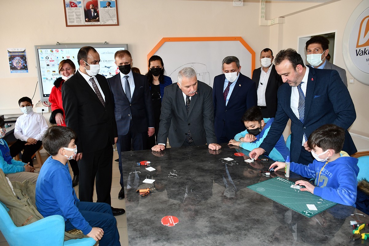 Trakya Kalkınma Ajansı’ndan Çorlu BİLSEM’e Atölye desteği Sosyal Gelişmeyi Destekleme Programı (SOGEP) kapsamında TRAKYAKA tarafından desteklenen, Tekirdağ Milli Eğitim Müdürlüğü tarafından hazırlanan ...