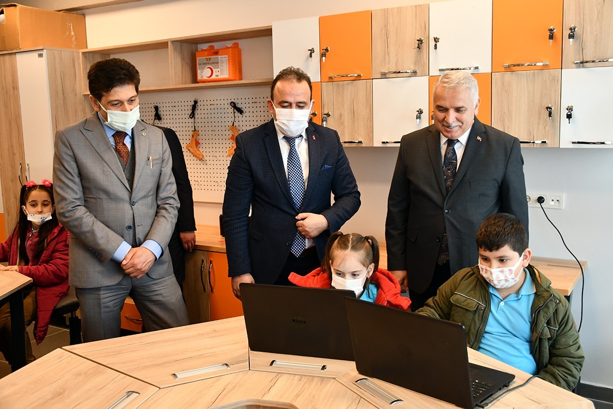 Trakya Kalkınma Ajansı’ndan Çorlu BİLSEM’e Atölye desteği Sosyal Gelişmeyi Destekleme Programı (SOGEP) kapsamında TRAKYAKA tarafından desteklenen, Tekirdağ Milli Eğitim Müdürlüğü tarafından hazırlanan ...