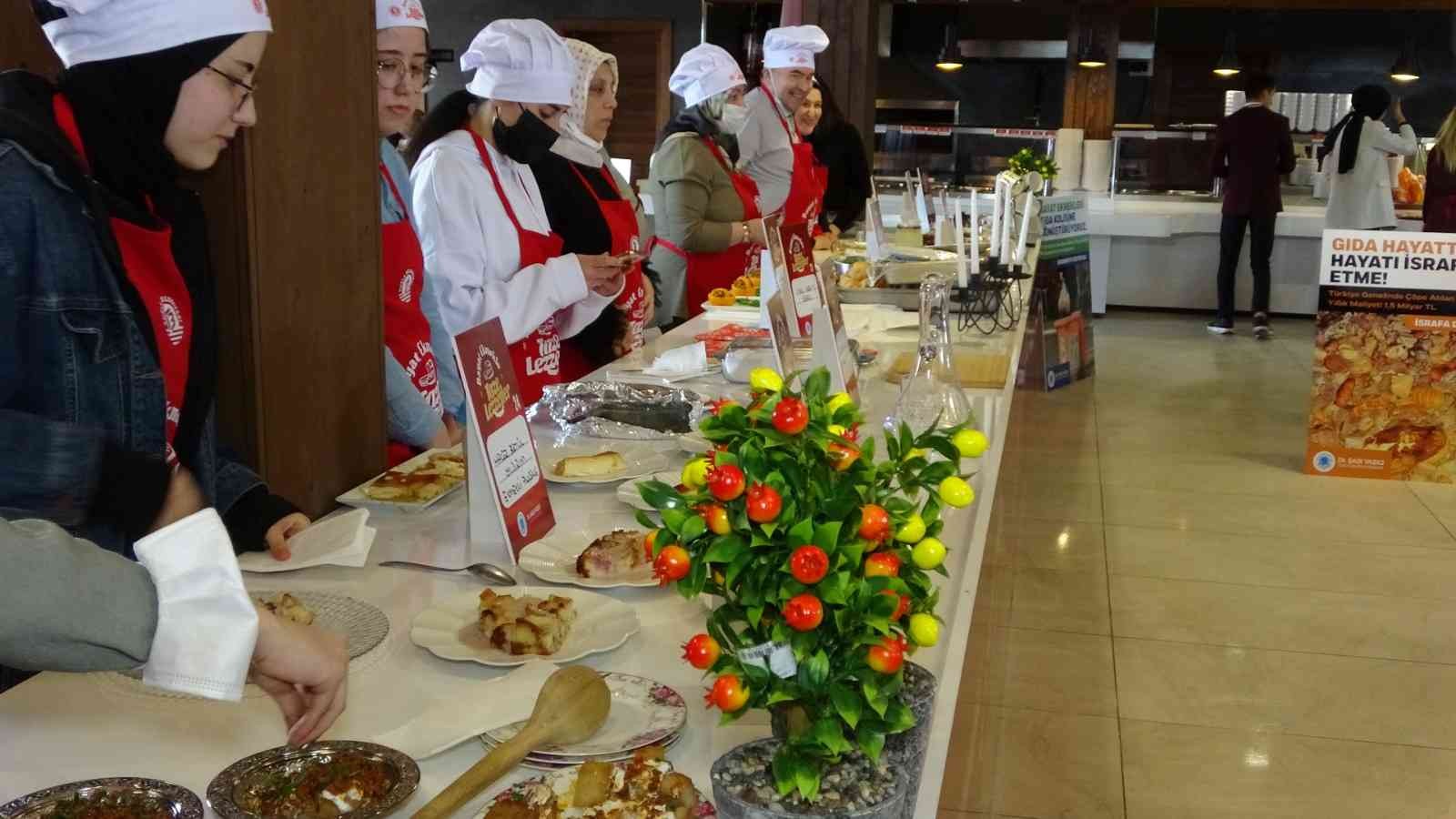 Tuzla’da “Bayat Ekmekle Taze Lezzetler” yarışması düzenlendi Tuzla Belediyesi tarafından bayat ekmek ve gıda israfına dikkat çekmek amacıyla ödüllü ’Bayat Ekmekle Taze Lezzetler 2022” yarışması düzenlendi ...