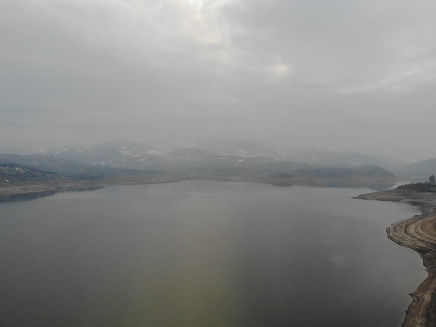 Yağan kar barajları yüzde 55 arttırdı Şubat ve Mart ayında etkili olan kar yağışları sonrası Balıkesir’e su sağlayan barajların birçoğu yüzde 100 doluluğa yaklaştı. Balıkesir ...