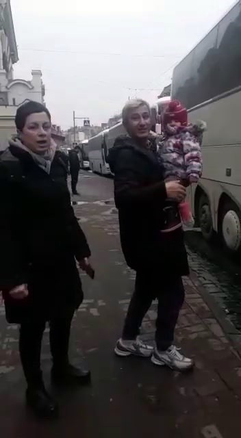 Rusya-Ukrayna savaşının başlamasının ardından bölgede mahsur kalan Türkleri kurtarmak için Ukrayna’ya giden Sakaryalı otobüs şoförü yaşadıklarını ...
