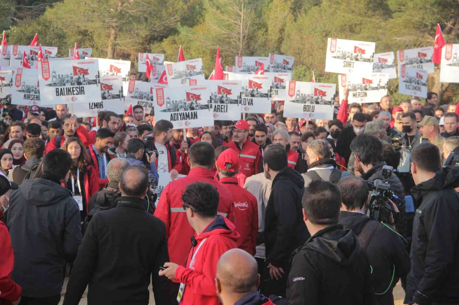 57. Alay Vefa Yürüyüşü yapıldı Kocadere kamp alanından saat 07.00’de başlayan 57’nci Alay Vefa Yürüyüşüne Gençlik ve Spor Bakanı Mehmet Muharrem Kasapoğlu, Kültür ve Turizm ...