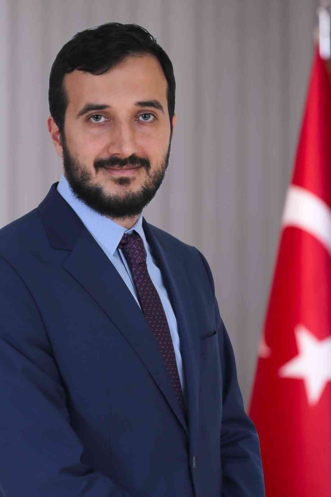 AK Parti İstanbul İl Başkanı Osman Nuri Kabaktepe, Bağcılar Belediye Başkan adaylarının Abdullah Özdemir olduğunu açıkladı. Bağcılar Belediye ...