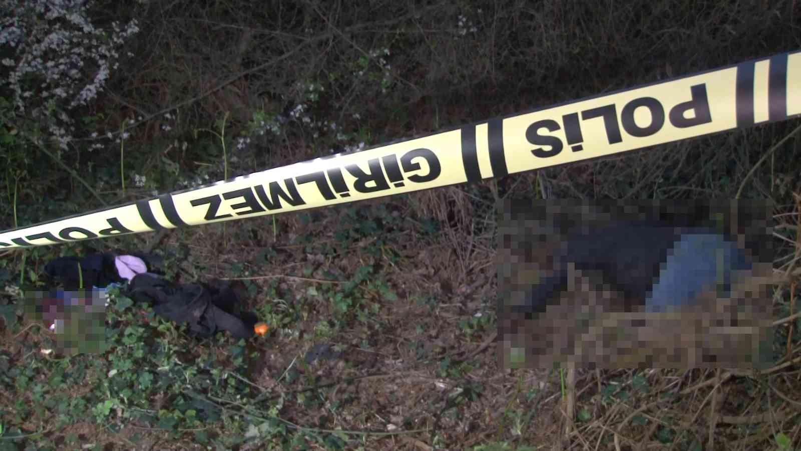 Arnavutköy’de ormanlık alanda 38 günlük ceset bulundu Arnavutköy’deki ormanlık bir alanda erkek cesedi bulundu. 38 gün önce öldüğü tespit edilen ceset, incelenmek üzere Adli Tıp Kurumu’na kaldırıldı ...