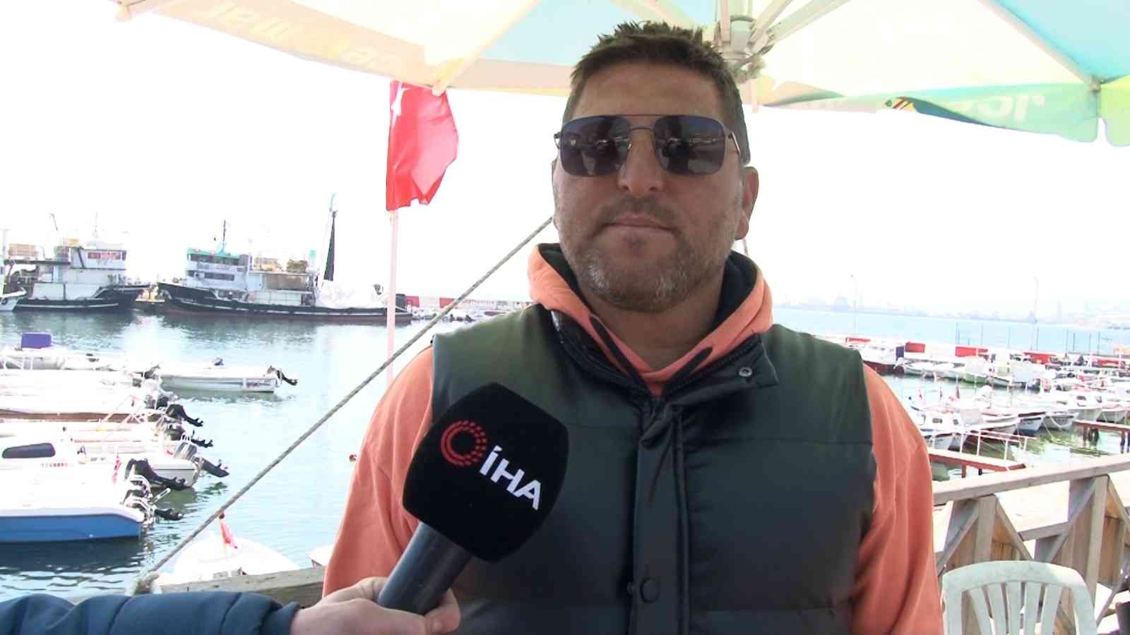 Avlanma yasağıyla oltalar çantadan çıktı Balık avcılığında 15 Nisan itibariyle avlanma yasaklarının başlamasıyla, olta balıkçıları oltalarını denize salladı. Oltalara takılan istavritler ...