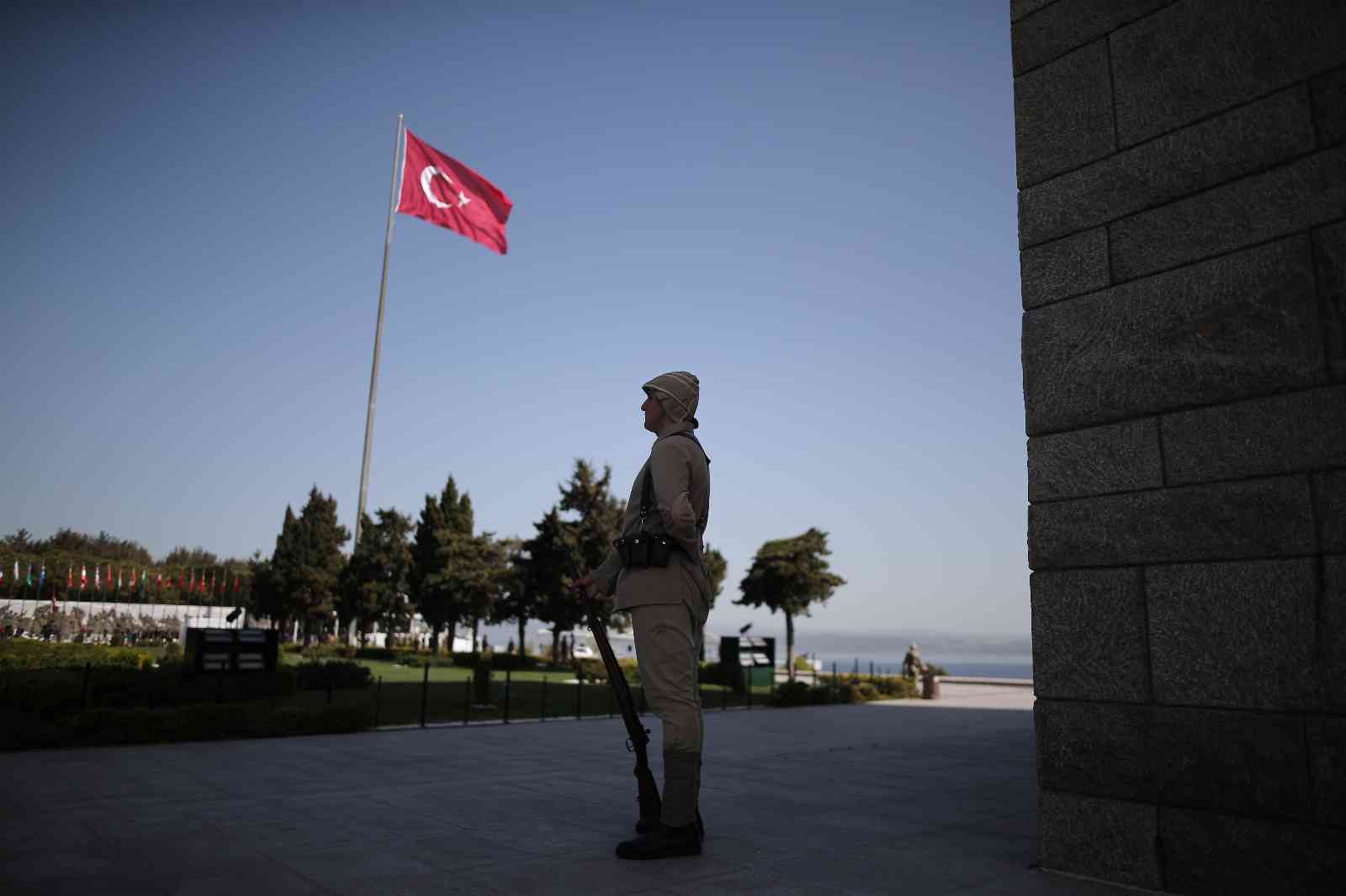 Çanakkale Kara Savaşları’nın 107. yıl dönümünü anma etkinliklerine katılan Kültür ve Turizm Bakanı Mehmet Nuri Ersoy, "Çanakkale, medeniyetimizde ...