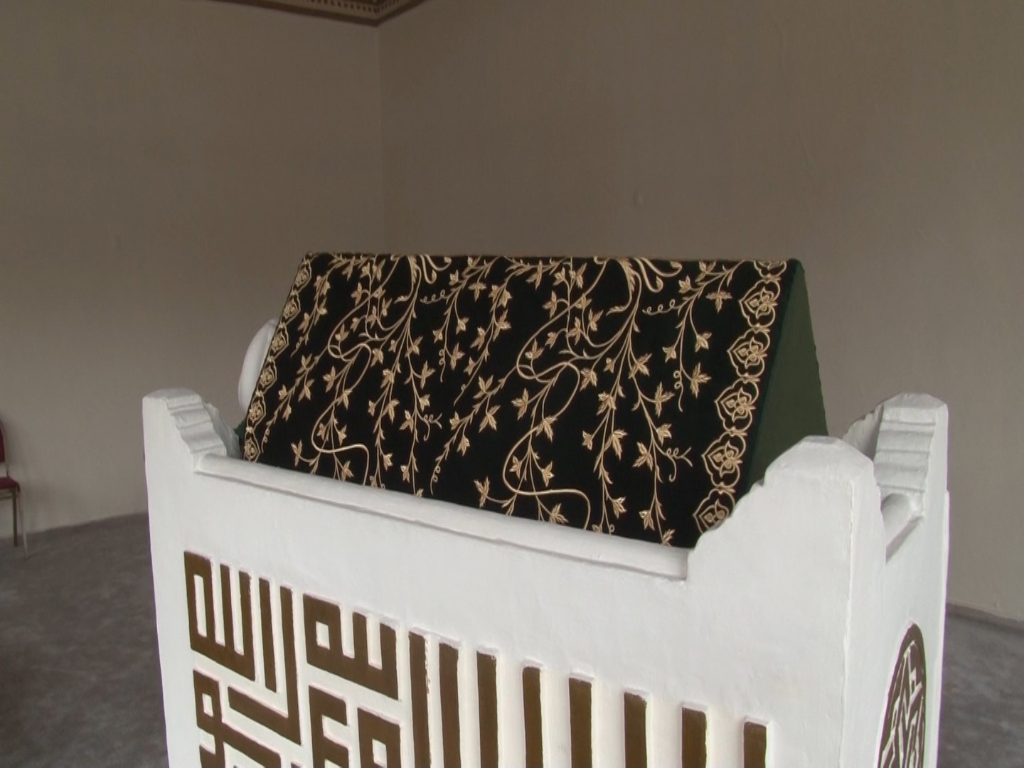 Balıkesir’de türbeler, puşideler ile inanç turizmine kazandırılacak Balıkesir’de İslam büyükleri ve devlet adamlarının ebedi istiratgahı olan türbelerde bulunan sandukalar, hanımların işlediği el işi göz nuru ...