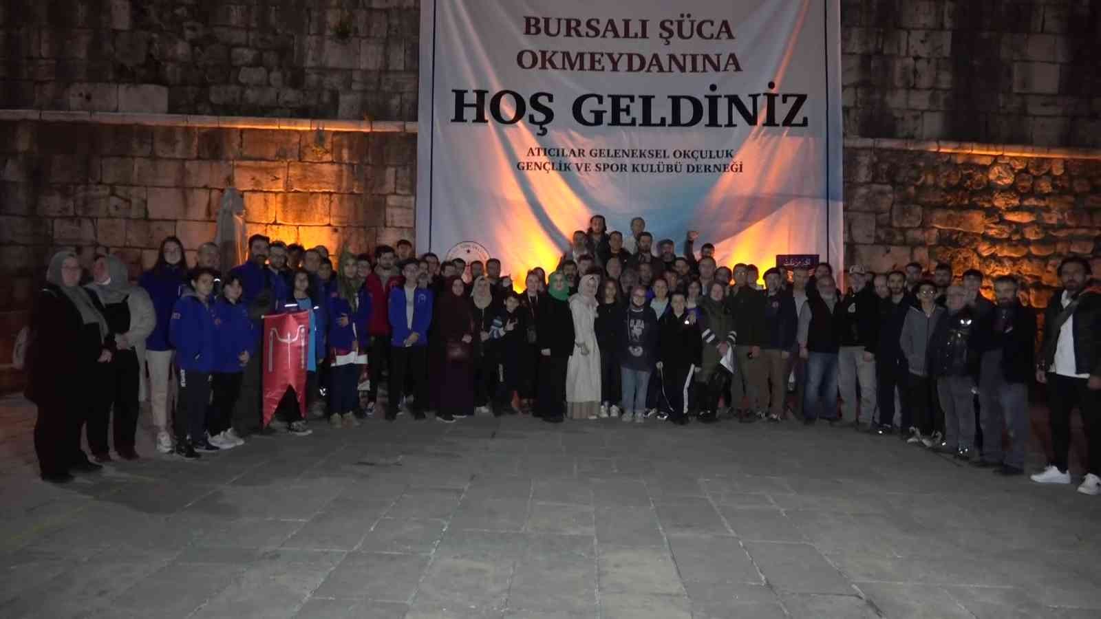 Bursa’da bulunan Atıcılar Geleneksel Okçuluk ve Gençlik Spor Kulübü Derneği’nin bu yıl ilk kez düzenlediği Bursalı Şuca Sahur Kupası yarışması ...