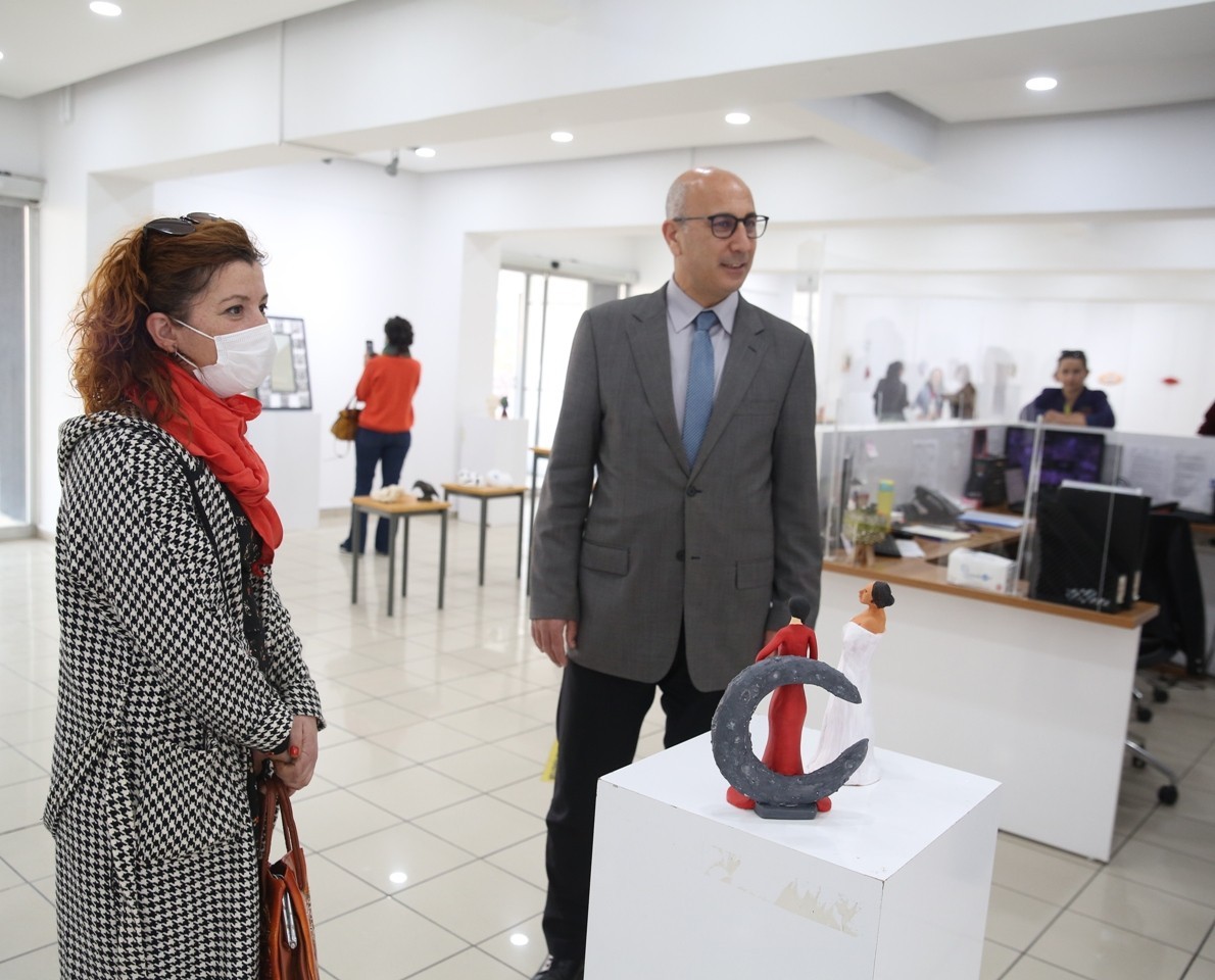 Bursa’da heykel atölyesinin eserleri sergilendi Nilüfer Belediyesi Heykel Atölyesi kursiyerlerinin eserleri izlenime sunuldu. Nilüfer Belediyesi Heykel Atölyesi kursiyerlerinin figüratif seçme ...
