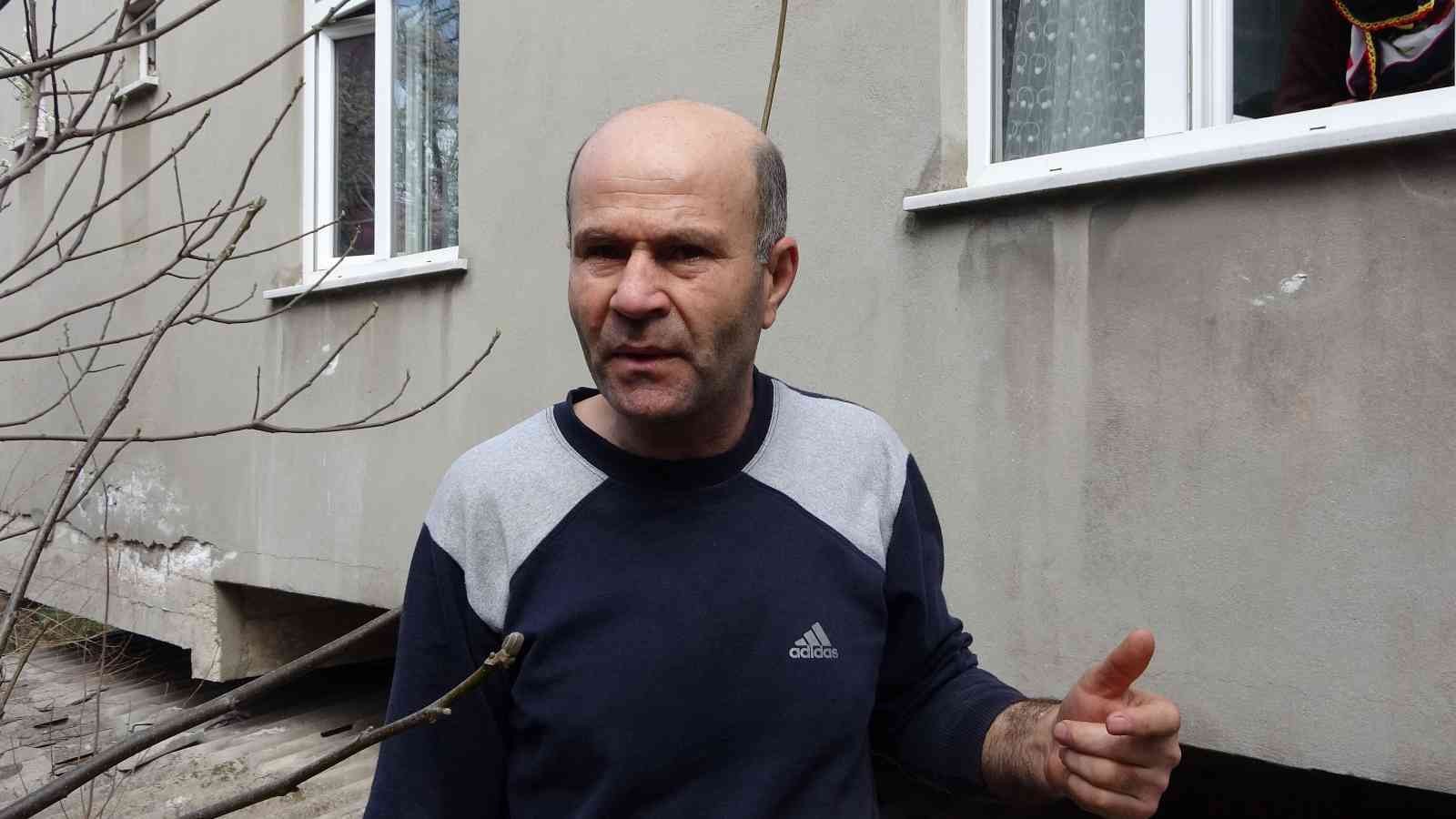 Tekirdağ’ın Çorlu ilçesinde yapılacak olan yol çalışması nedeniyle evlerinin yıkılacağını kaydeden vatandaşlar Cumhuriyet Halk Partili (CHP ...