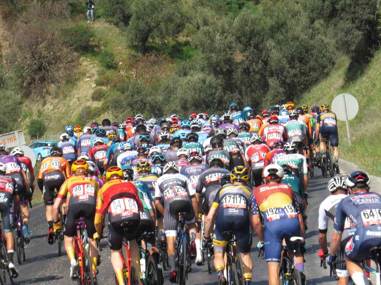 Cumhurbaşkanlığı himayelerinde, Türkiye Bisiklet Federasyonu tarafından düzenlenen 57. Cumhurbaşkanlığı Türkiye Bisiklet Turu’nun (Tour of ...