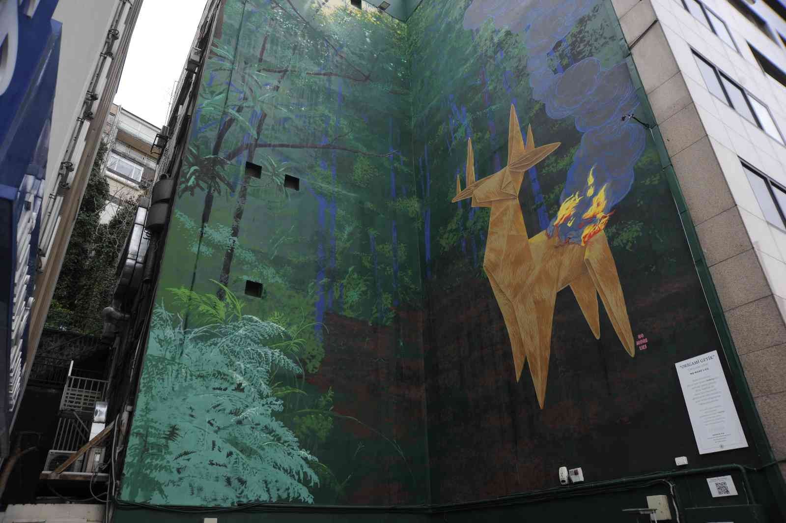 İklim krizi duvarlara taşındı Kahve Dünyası’nın 2017 yılında hayata geçirdiği, kar amacı gütmeyen sanat platformu Yanköşe, Şubat-Ağustos 2022 tarihleri arasında sokak ...