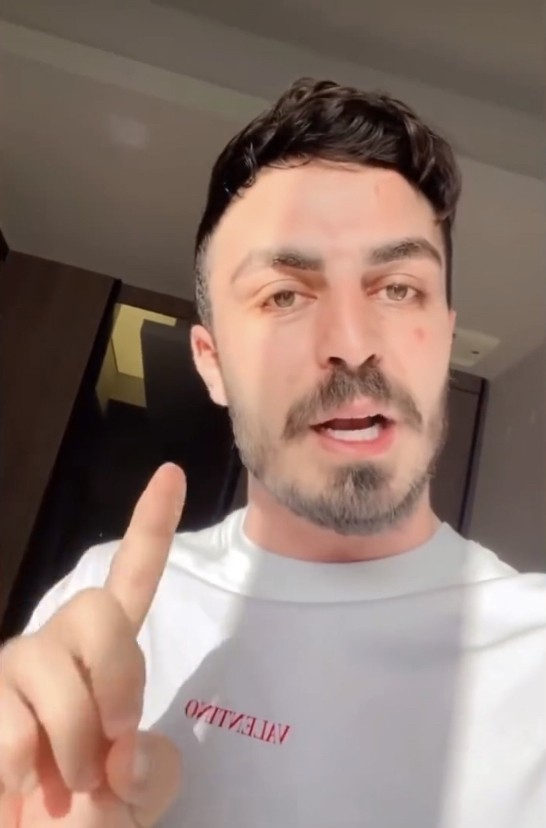 İstanbul’da fenomenlerin partisinde kavga: Masa ve şişeler havada uçuştu Karaköy’de bir gece kulübünde parti veren sosyal medya fenomenleri arasında çıkan tartışma kavgaya dönüştü. Masa, şişe ve yumrukların havada ...