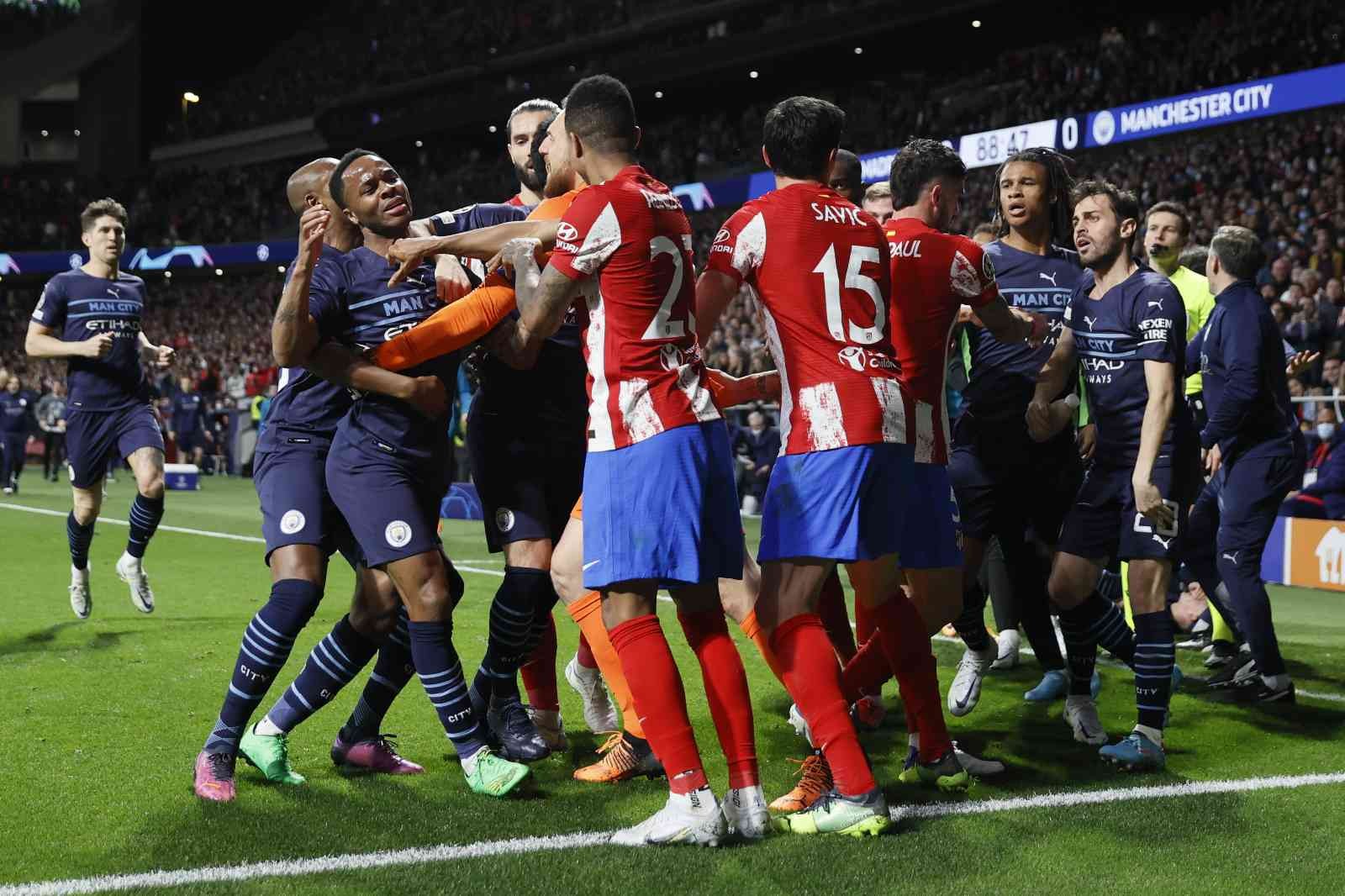 UEFA Şampiyonlar Ligi Çeyrek Final rövanş mücadelesinde İngiliz ekibi Manchester City, İspanya deplasmanında Atletico Madrid ile golsüz berabere ...