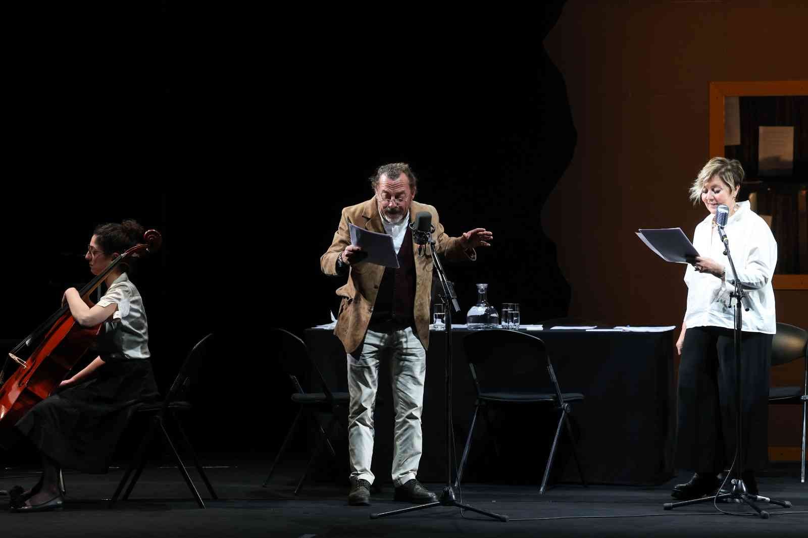 Nezihe Meriç’in hikayeleri edebiyatseverlerle buluşacak Cumhuriyet döneminin kadın yazarlarından Nezihe Meriç’in hikayeleri, İş Sanat’ın video paylaşım platformu kanalında edebiyatseverlerle buluşacak ...