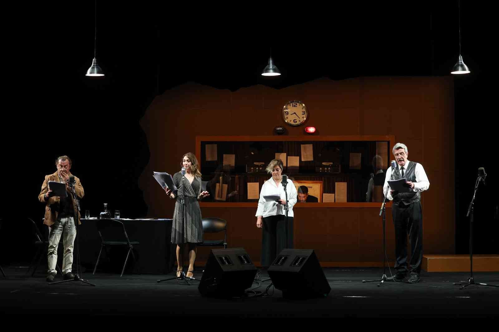 Nezihe Meriç’in hikayeleri edebiyatseverlerle buluşacak Cumhuriyet döneminin kadın yazarlarından Nezihe Meriç’in hikayeleri, İş Sanat’ın video paylaşım platformu kanalında edebiyatseverlerle buluşacak ...