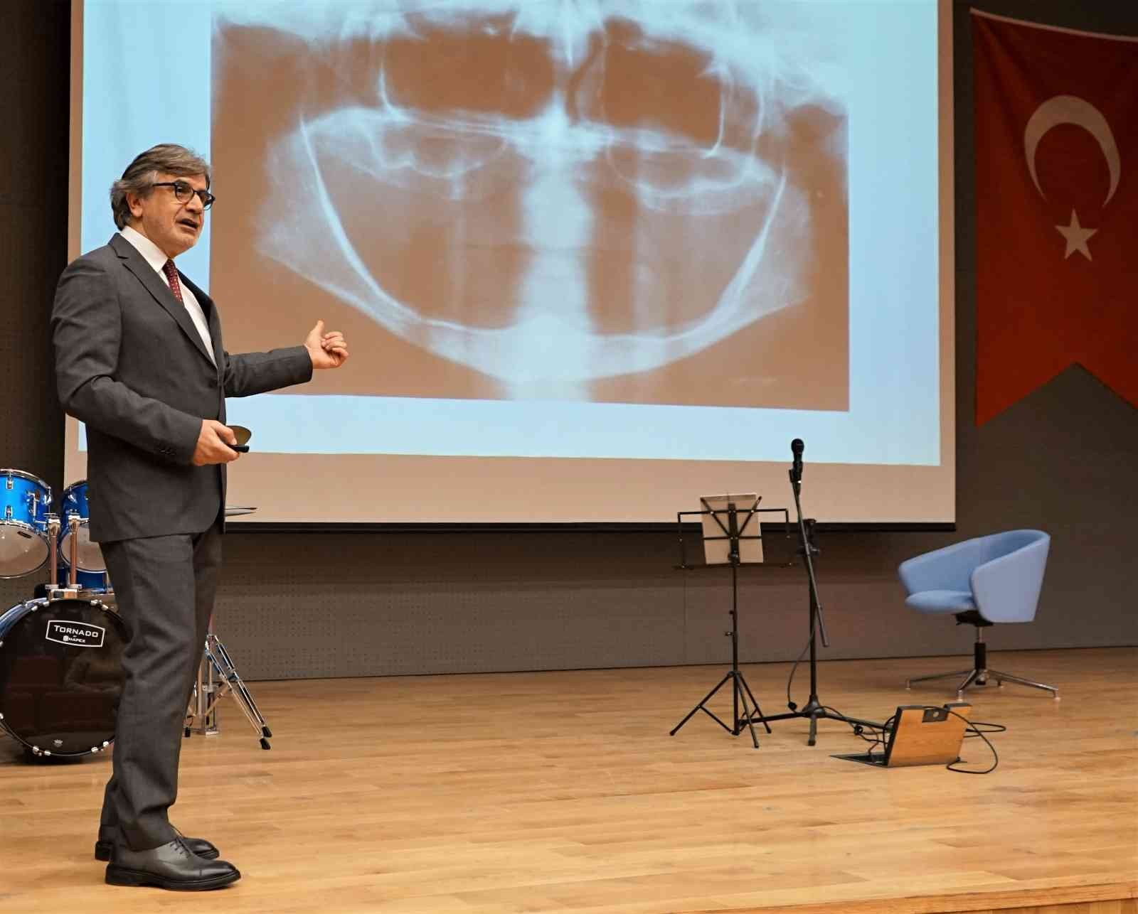 Atlas Üniversitesi Diş Hekimliği Fakültesi Dekanı Prof. Dr. Bülent Katiboğlu, Covid-19 ile başlayan kapanmaların, acil vakalar dışında işlemlerin ...