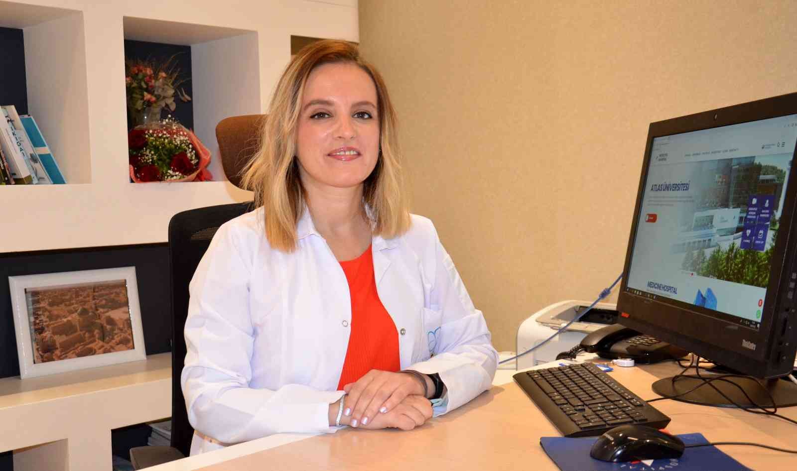 Bu yıl Ramazan Bayramı’nın daha yoğun ve aktif geçebileceğini belirten Dyt. Nilay Cansever, "Bayram sabahından itibaren mümkün olduğu kadar ...