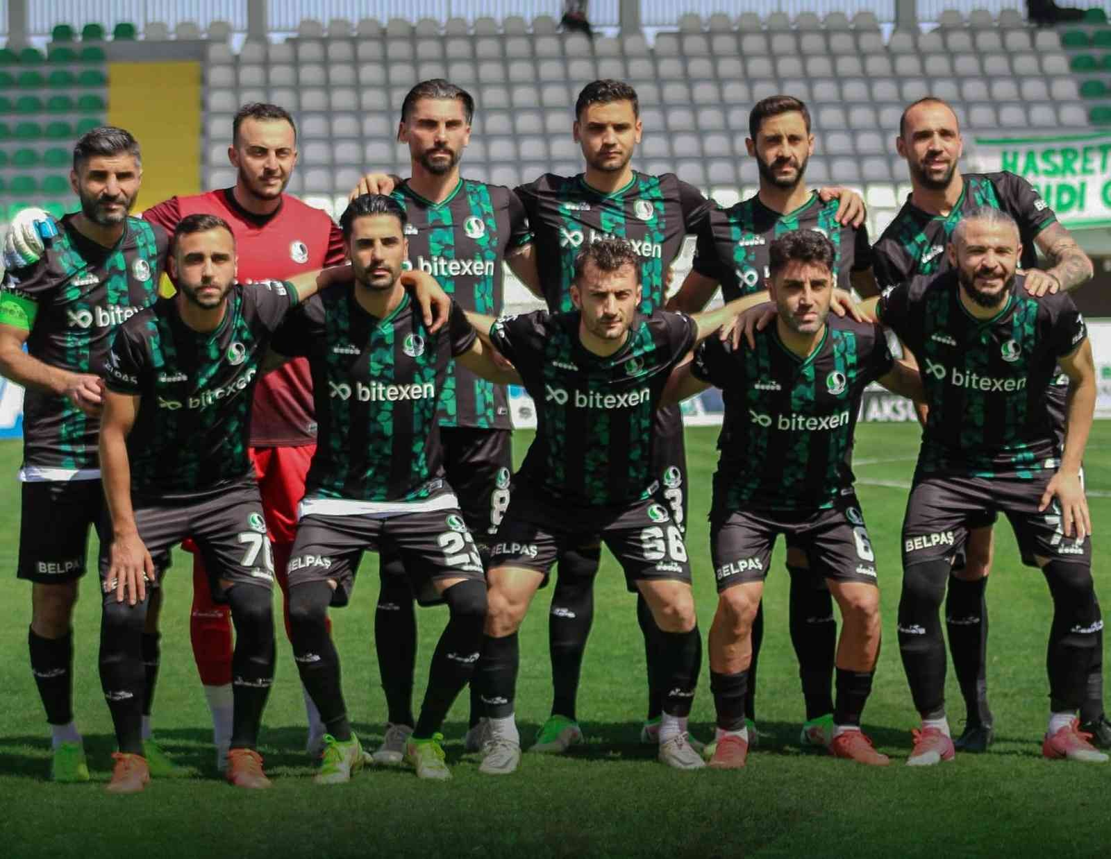 Sakaryaspor Spor Toto 1. Lig’e yükseldi Sakaryaspor, TFF 2. Lig Kırmızı Grup’un 36. haftasında deplasmanda karşı karşıya geldiği Serik Belediyespor’u 2-1 mağlup ederek, bitime 2 hafta ...