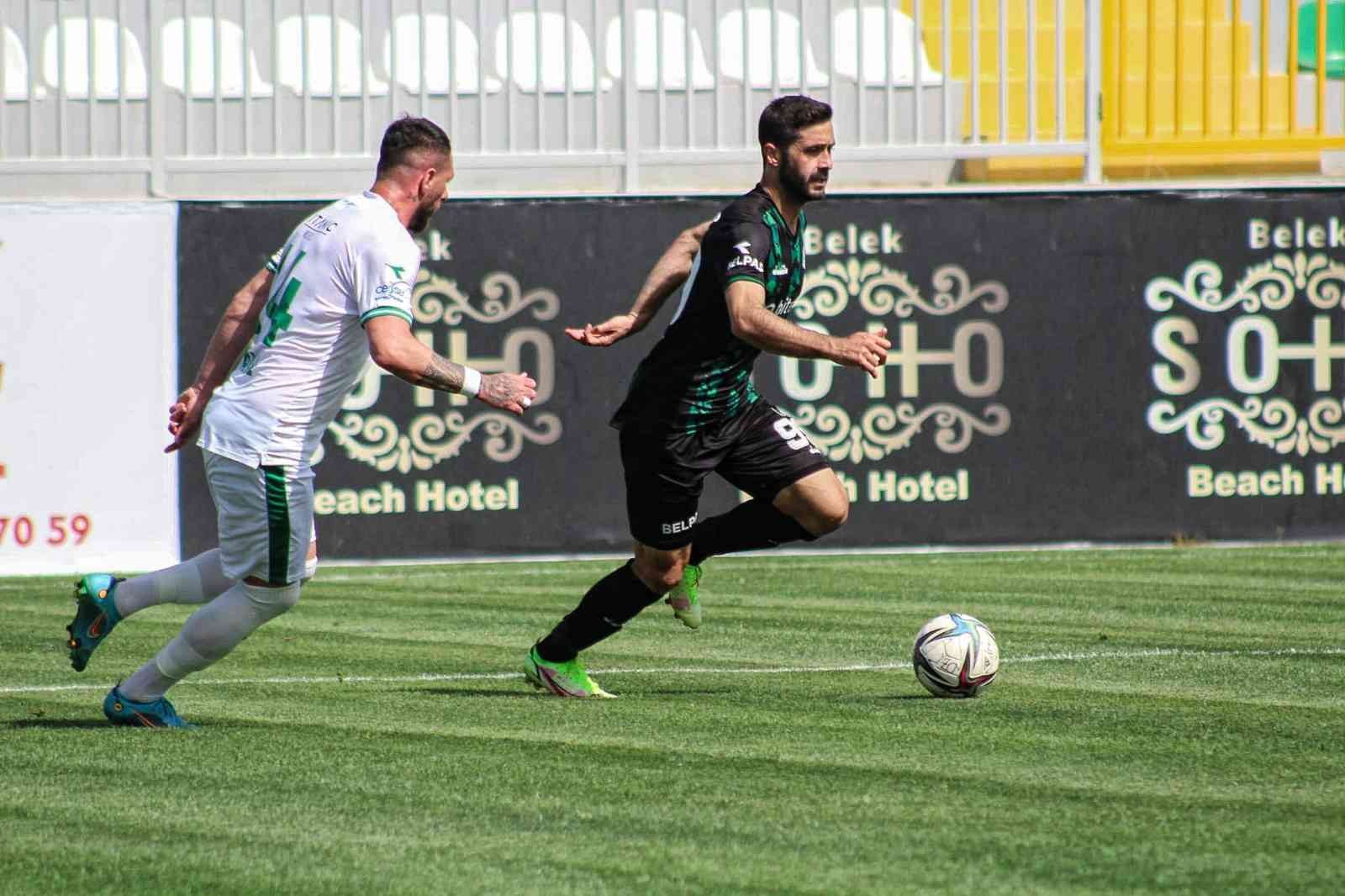 Sakaryaspor Spor Toto 1. Lig’e yükseldi Sakaryaspor, TFF 2. Lig Kırmızı Grup’un 36. haftasında deplasmanda karşı karşıya geldiği Serik Belediyespor’u 2-1 mağlup ederek, bitime 2 hafta ...