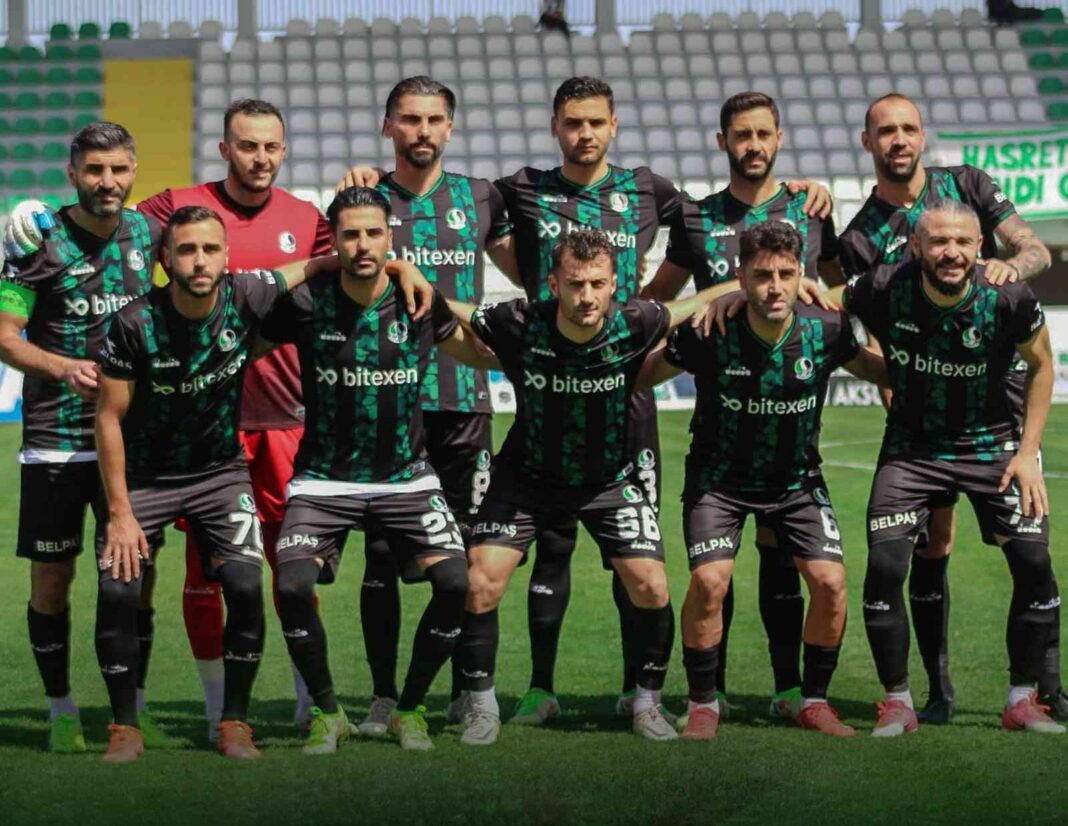 sakaryaspor-spor-toto-1-lige-yukseldi-U8dKTPqj.jpg