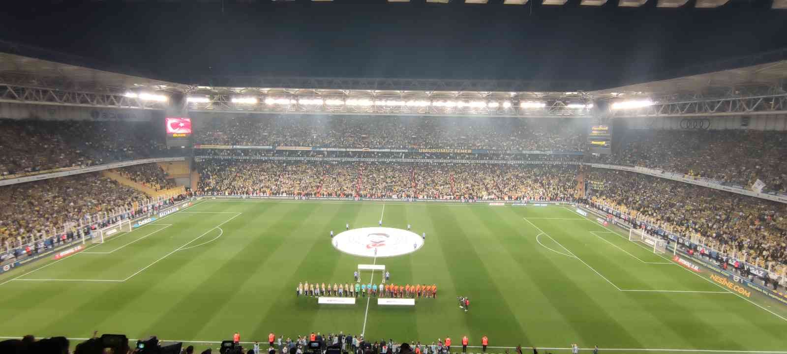 Spor Toto Süper Lig: Fenerbahçe: 1 - Galatasaray: 0 (Maç devam ediyor) Spor Toto Süper Lig’in 32. haftasında Fenerbahçe, sahasında Galatasaray ile karşı karşıya geliyor. Müsabakanın ilk 27 dakikası sarı-lacivertli ...