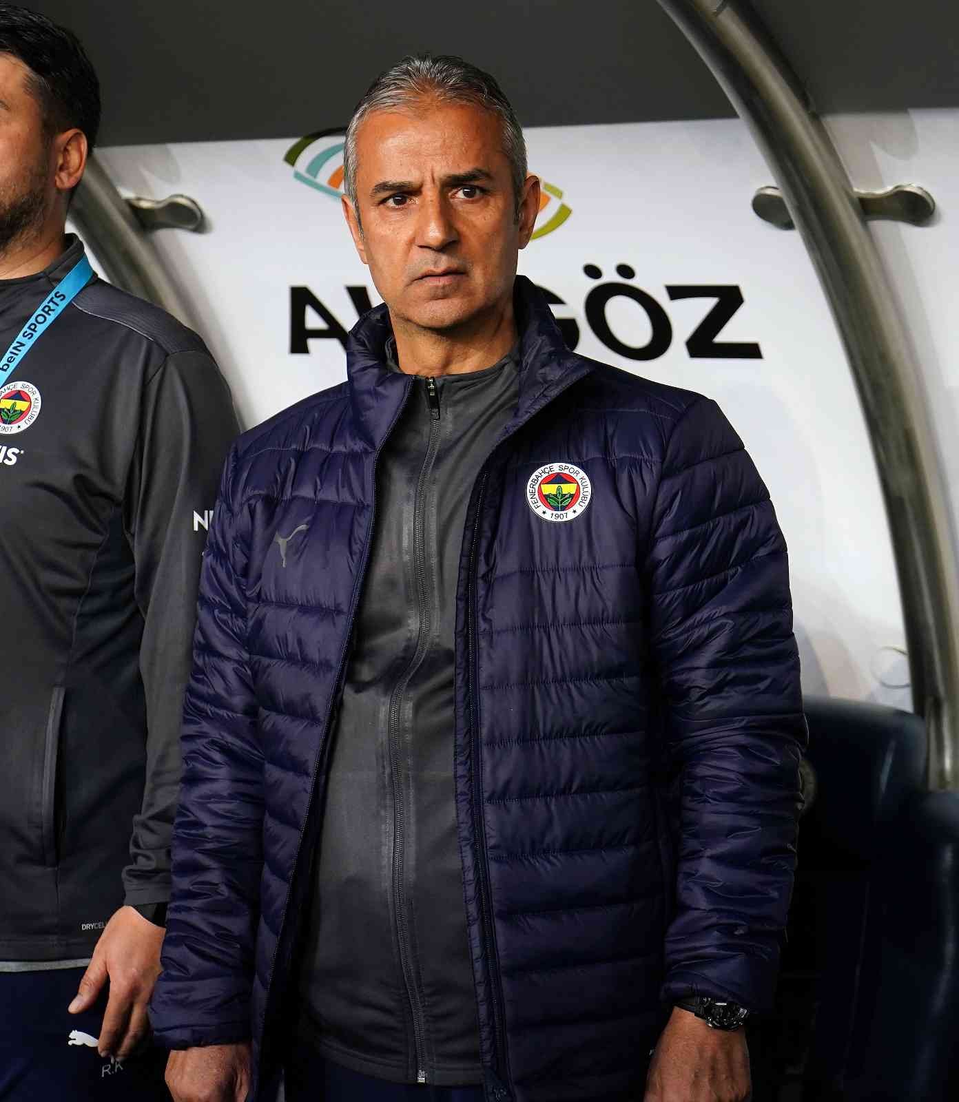 Spor Toto Süper Lig: Fenerbahçe: 1 - Galatasaray: 0 (Maç devam ediyor) Spor Toto Süper Lig’in 32. haftasında Fenerbahçe, sahasında Galatasaray ile karşı karşıya geliyor. Müsabakanın ilk 27 dakikası sarı-lacivertli ...