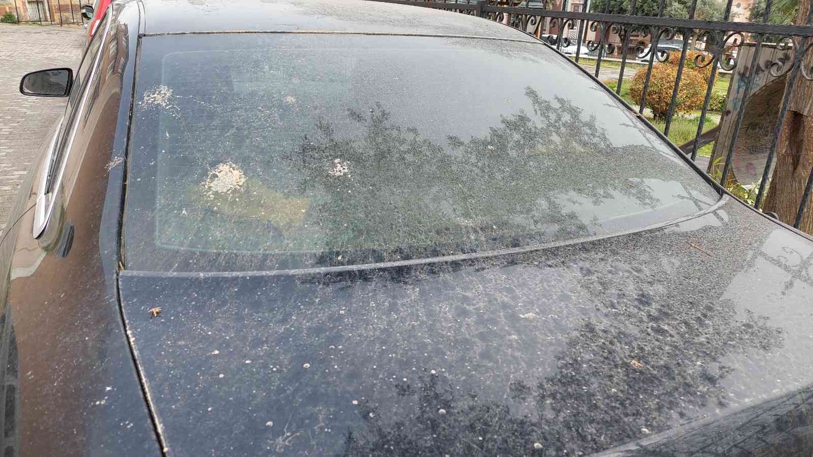 Tekirdağ’da 3 gündür çamur yağıyor Kuzey Afrika çöllerinden gelen tozlar Tekirdağ’da 3 gündür yağmurla karışık çamur yağıyor. Kuzey Afrika’dan gelen toz Tekirdağ’da 3 gündür çamur ...