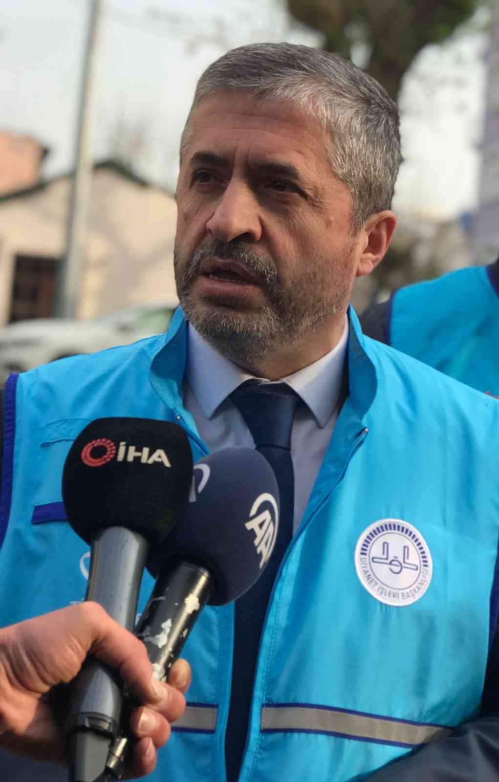 Türkiye Diyanet Vakfı, İstanbul’da 5 bin 500 aileye gıda yardım kartı dağıtacak Türkiye Diyanet Vakfı İstanbul Şubesi tarafından Ramazan ayı dolayısıyla ihtiyaç sahibi ailelere yardım kartı dağıtımına başlandı. İstanbul ...