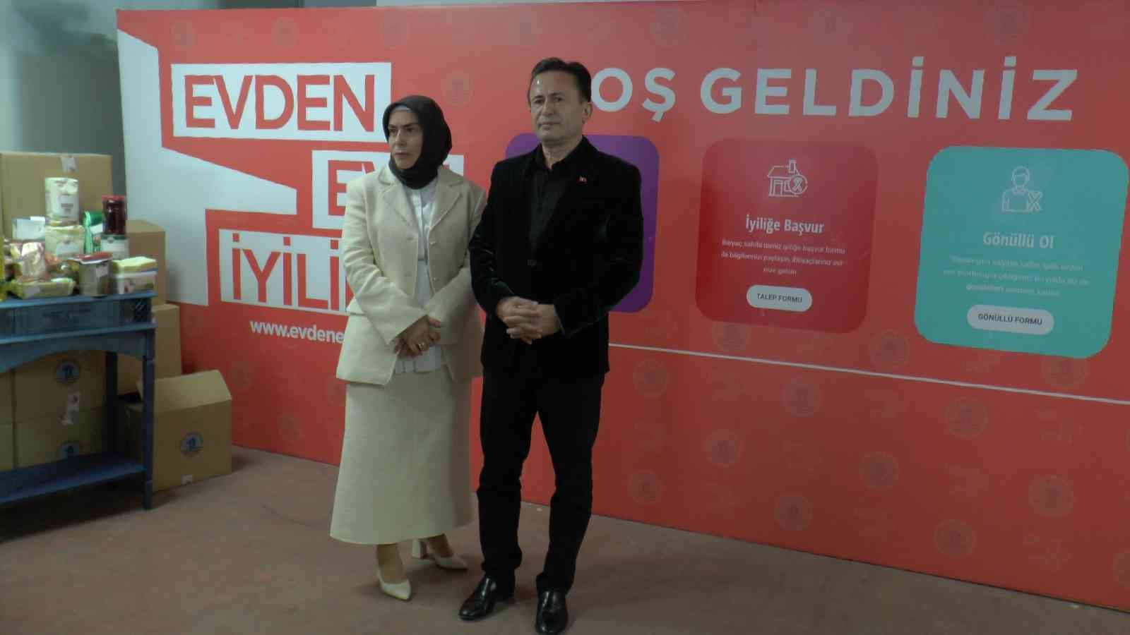 Tuzla’da evden eve iyilik, komşudan komşuya dayanışma hareketi başladı Tuzla Belediyesi’nin Gönül Elleri Çarşısı, Ramazan Ayı’nda komşuları için harekete geçiyor. Evden Eve İyilik, komşudan komşuya dayanışma ...