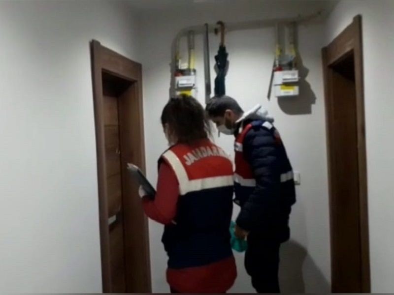 Balıkesir merkezli FETÖ operasyonu: 31 gözaltı Balıkesir merkezli 16 ilde, Fetullahçı Terör Örgütü’ne (FETÖ/PDY) yönelik operasyonda 31 şüpheli yakalandı. Balıkesir Cumhuriyet Başsavcılığınca ...