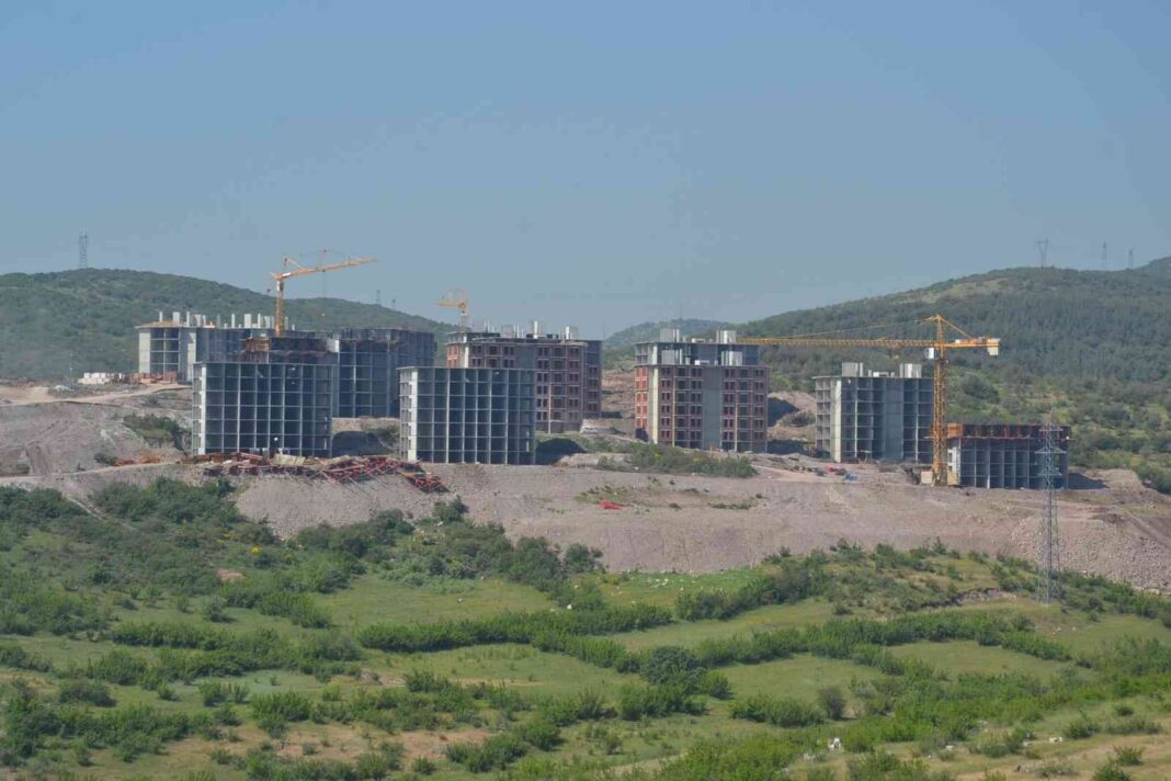 balikesirde-nisan-ayinda-3-bin-konut-satildi-tQW4JXi4.jpg