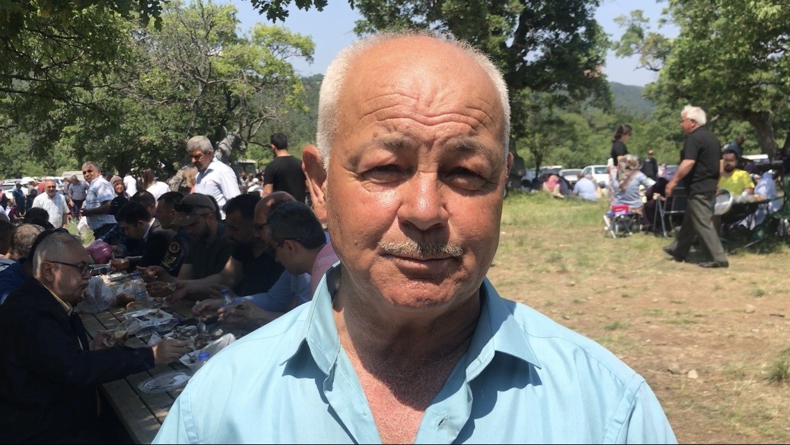 Çanakkale’nin Bayramiç ilçesine bağlı 70 haneli Karaibrahimler Köyü Gökçiçek mevkiinde 20 bin kişinin katılımı ile Garipçe Hayrı yapıldı ...