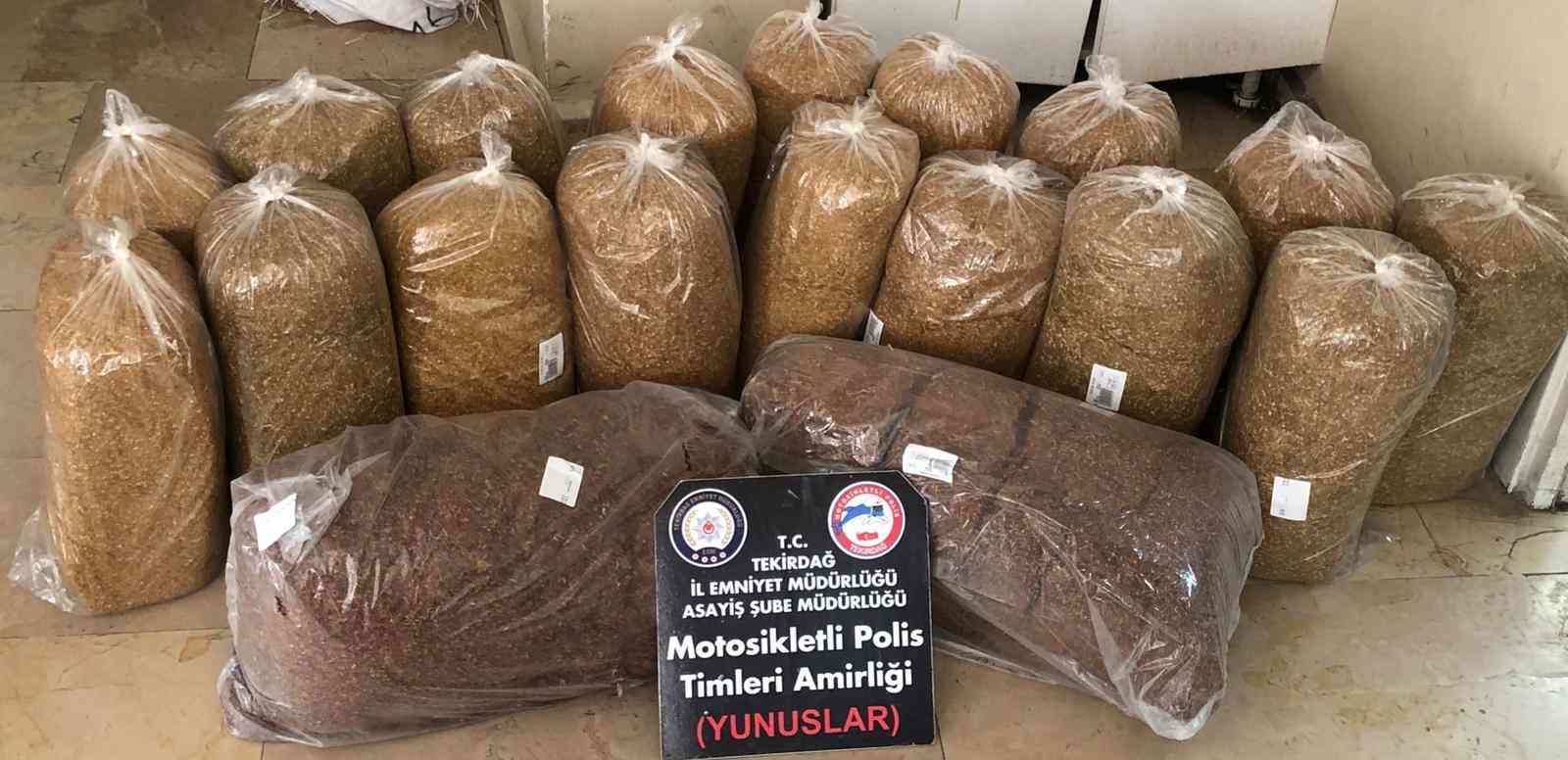 Çorlu’da Yunuslar suçlulara göz açtırmıyor Tekirdağ’ın Çorlu ilçesinde görev yapan ve Yunuslar olarak anılan motosikletli polis timleri suçlulara göz açtırmıyor. Tekirdağ İl Emniyet ...