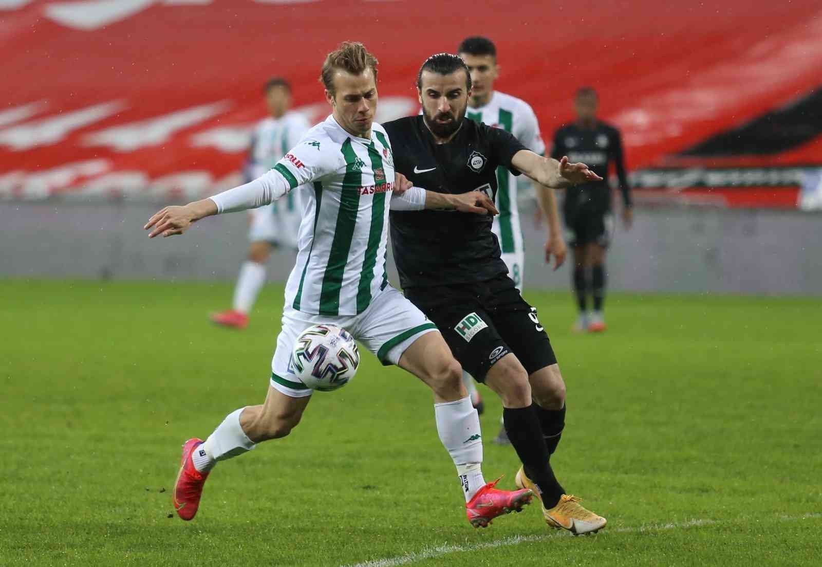 İsmail Çokçalış’tan Bursaspor açıklaması Bursaspor’dan Adana Demirspor’a transfer sürecinde büyük tepki toplayan İsmail Çokçalış, “Her düşme yeni bir yükselişin müjdesidir. Büyüksün ...