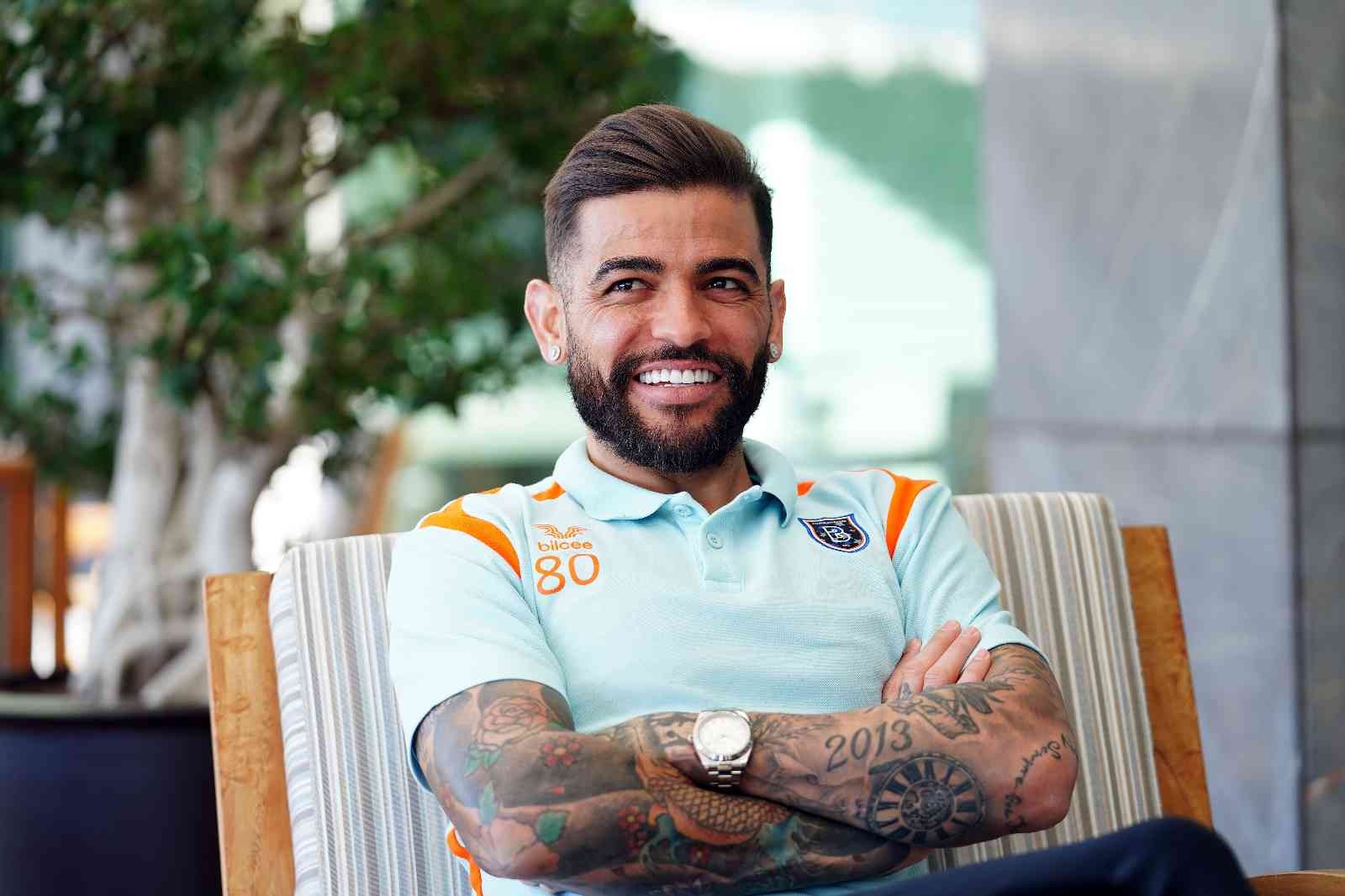 Junior Caiçara: “Kötü başladık, iyi bitirdik” Başakşehir’in tecrübeli oyuncusu Junior Caiçara, sezonu değerlendirdi. Lige kötü başladıklarını ancak iyi bitirdiklerini söyleyen Brezilyalı ...