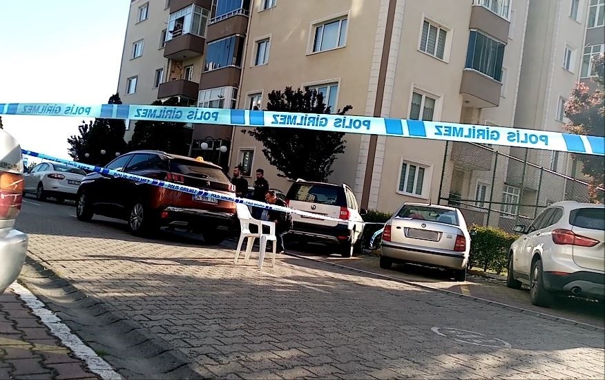 Otomobilin üzerinden geçtiği 5 yaşındaki çocuk hayatını kaybetti Tekirdağ’ın Çorlu ilçesinde otomobilin çarparak üzerinden geçtiği 5 yaşındaki çocuk kaldırıldığı hastanede hayatını kaybetti. Olay, Esentepe ...