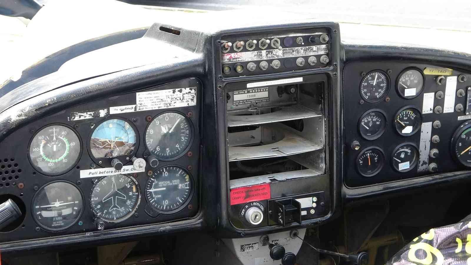 Şehir magandaları uçağı tahrip etti Tekirdağ’ın Çorlu ilçesine bir turizm firmasının şehrin meydanına tanıtım amacıyla koyduğu uçak şehir magandalarınca tahrip edildi. Telefon ...