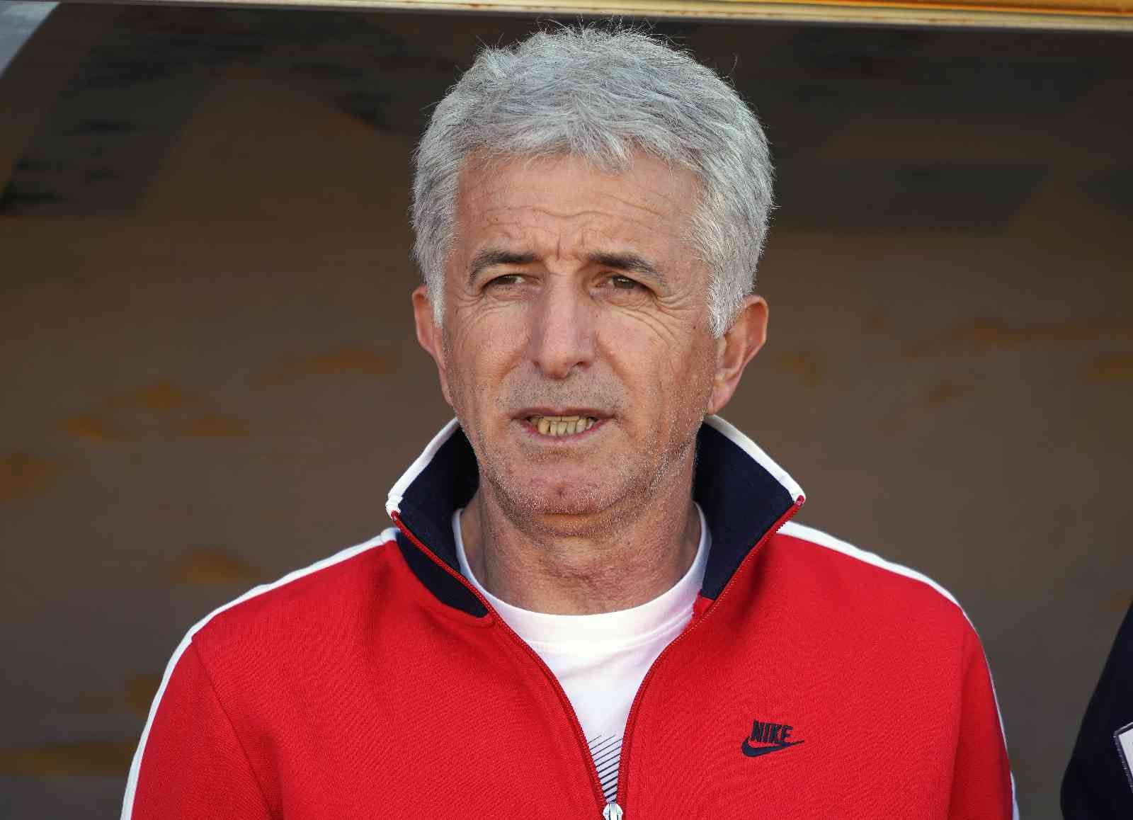 Spor Toto 1. Lig’in son haftasında Tuzlaspor, sahasında Samsunspor’a 4-2’lik skorla mağlup oldu. Maçtan dakikalar 5. dakikada ceza sahası içi ...