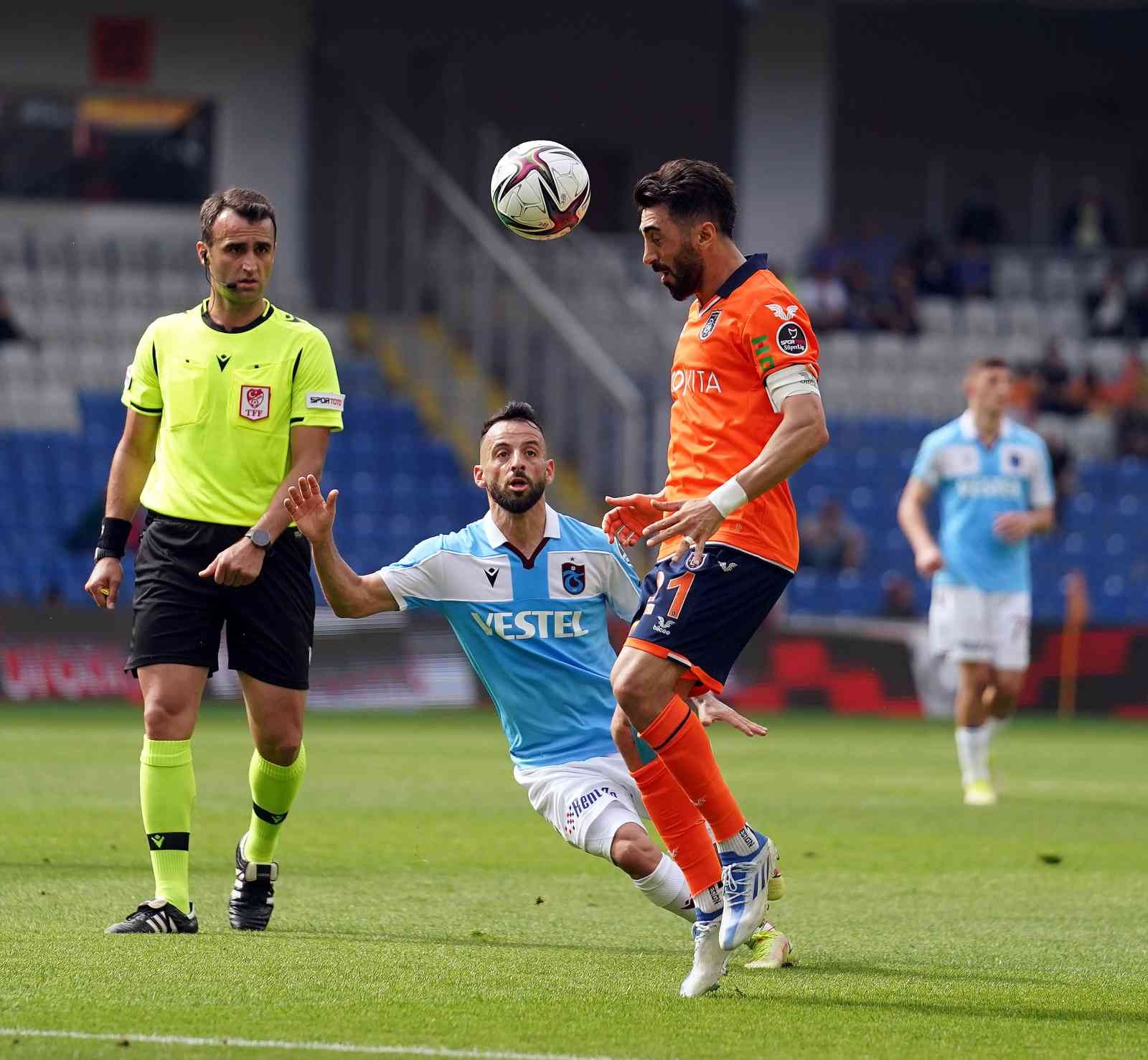 Spor Toto Süper Lig’in 38. ve son haftasında Medipol Başakşehir evinde Trabzonspor ile karşılaşıyor. Mücadelenin ilk yarısı turuncu ...