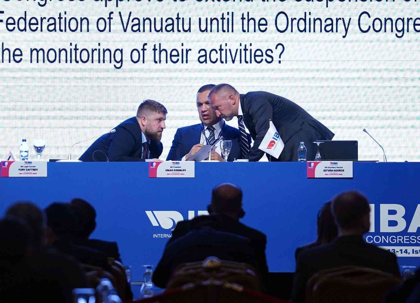 İki gün sürecek olan Uluslararası Boks Birliği (IBA) Olağanüstü Kongresi’nde ilk gün tamamlandı. Kongreye katılabilme hakkı olan 165 üye ülkeden ...