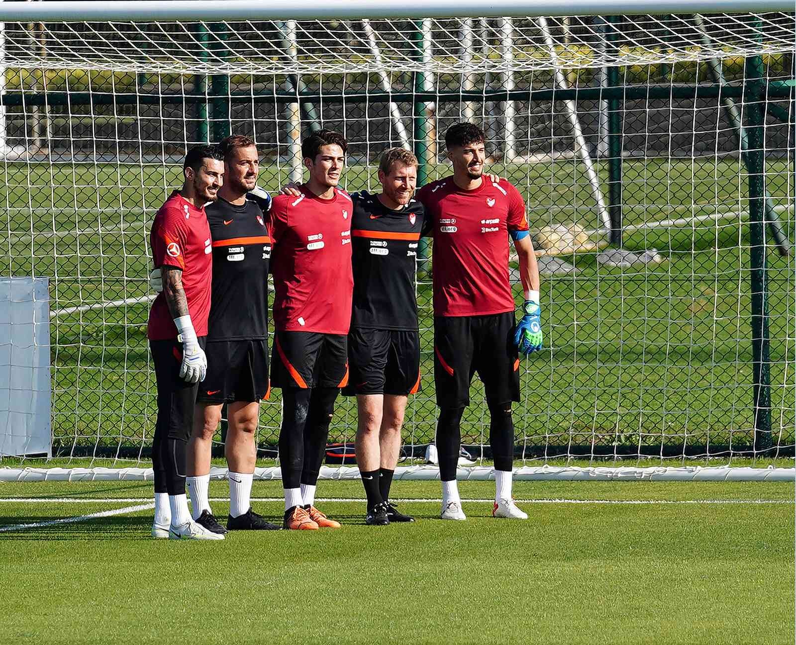 A Milli Futbol Takımı, UEFA Uluslar C Ligi 1. Grup’ta 4 Haziran Cumartesi günü Faroe Adaları ile oynayacağı maçın hazırlıklarını yaptığı ...