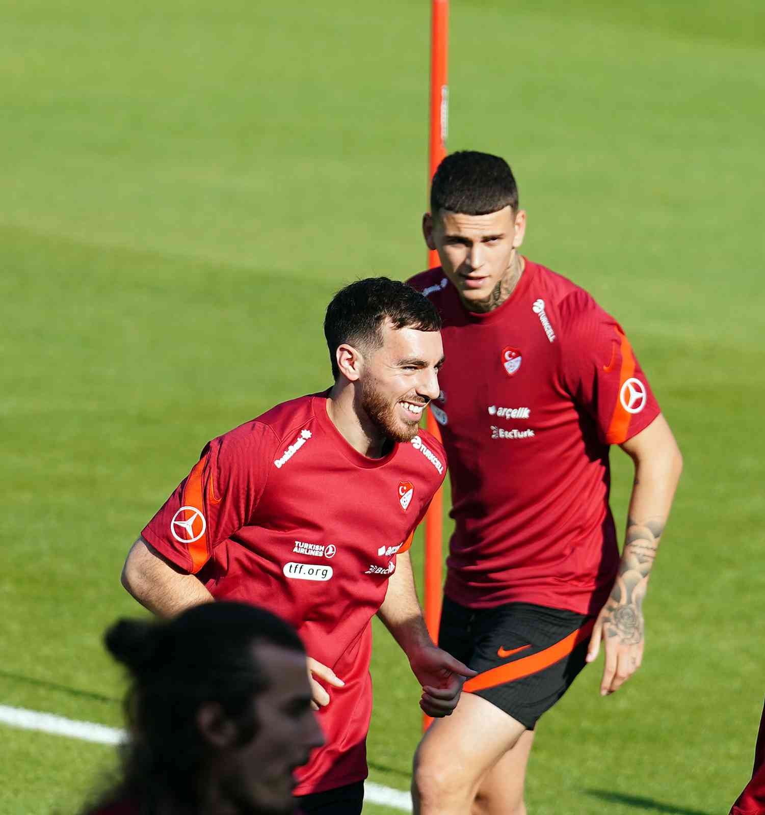 A Milli Futbol Takımı, UEFA Uluslar C Ligi 1. Grup’ta 4 Haziran Cumartesi günü Faroe Adaları ile oynayacağı maçın hazırlıklarını yaptığı ...