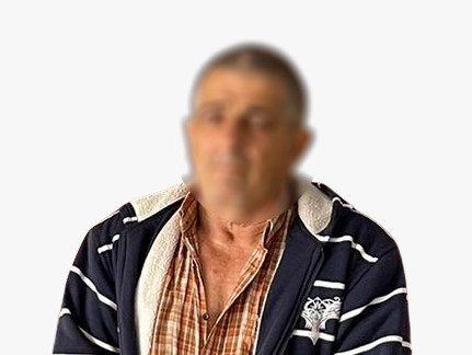 İstanbul’un Esenyurt ilçesinde polis ekiplerince durdurulan tırın dorsesinde 81 düzensiz göçmen yakalandı, Bulgaristan uyruklu sürücü gözaltına ...